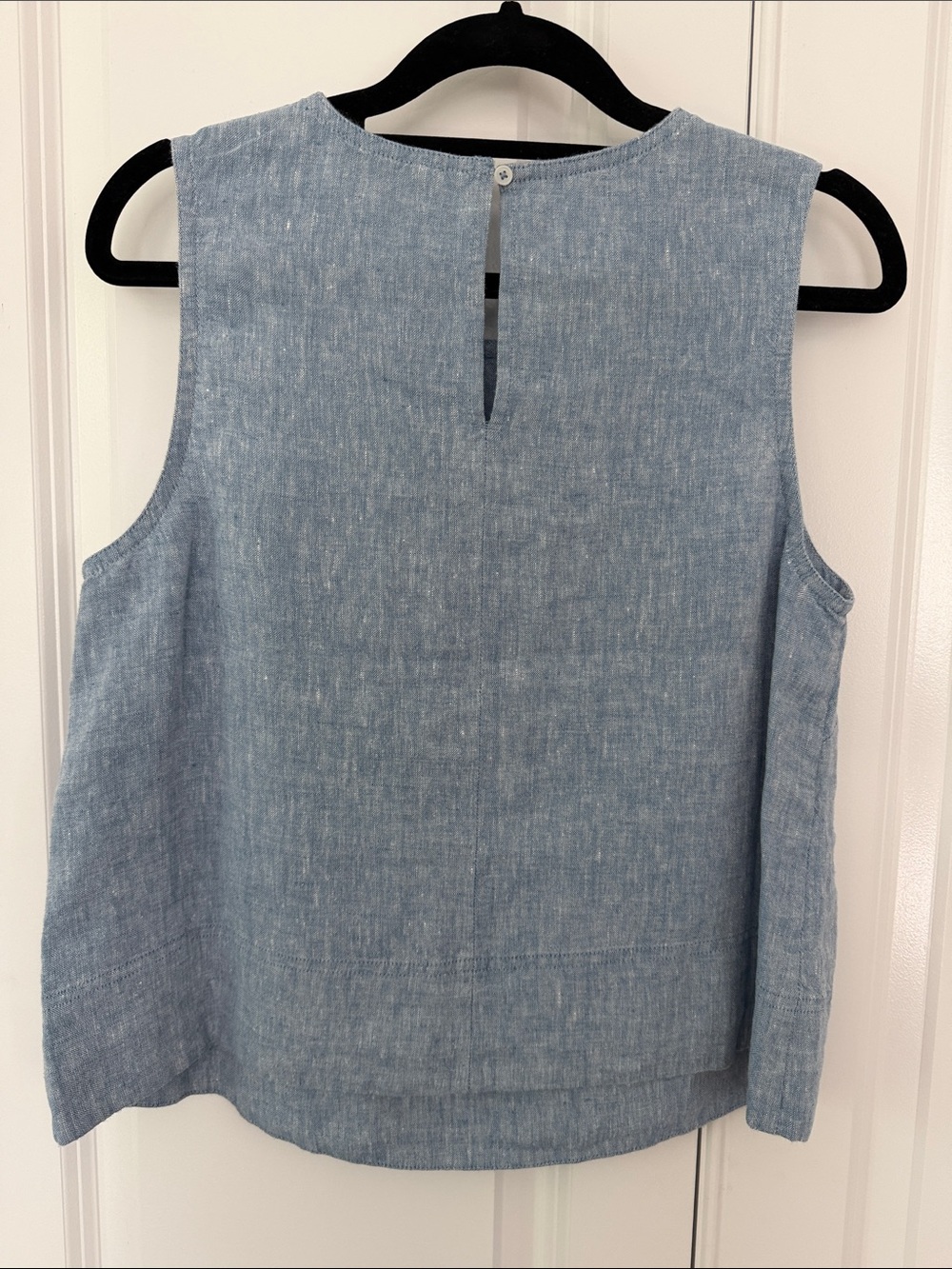 Madewell Light Chambray Blue Sleeveless Linen-Blend Tank Top - Picture 3 of 3